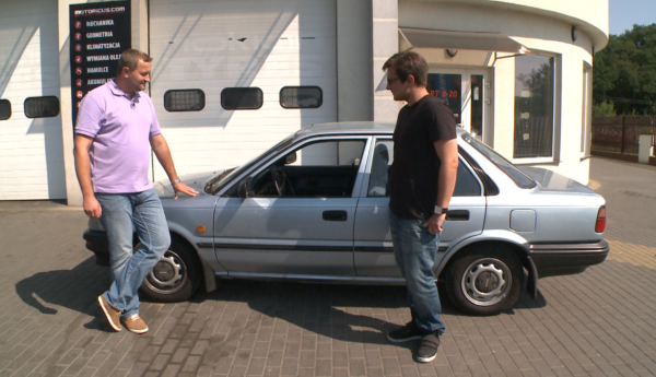 Corolla E90 na czarnych blachach!
